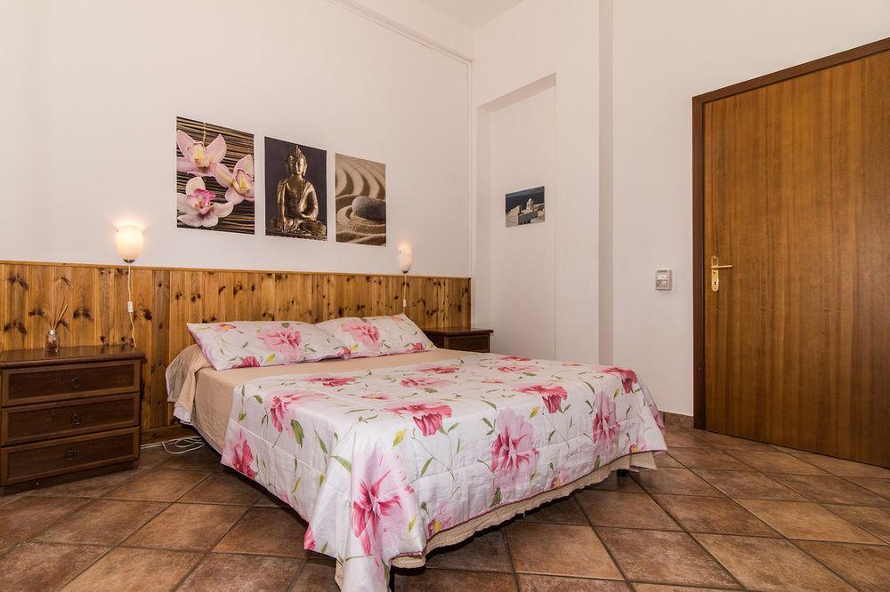 B&B Millennium Ладисполи Екстериор снимка
